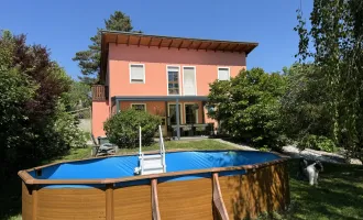            Traumhaftes Einfamilienhaus in Wilfersdorf - Modern, gepflegt, mit Garten und Erdwärme - Jetzt für 599.000 €!
    